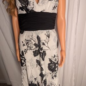 White House Black Market Backless Floral Dress